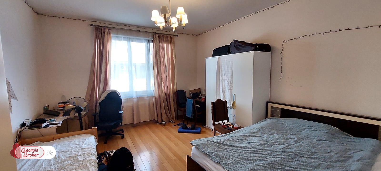 nearly repaired 5-room apartment for sale